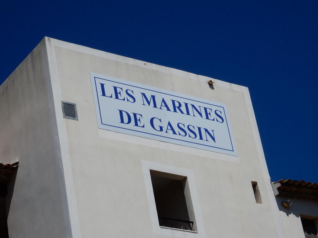 Les Marines De Gassin Apartment Екстериор снимка